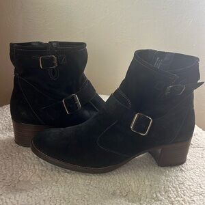Paul Green Suede Ankle Boots